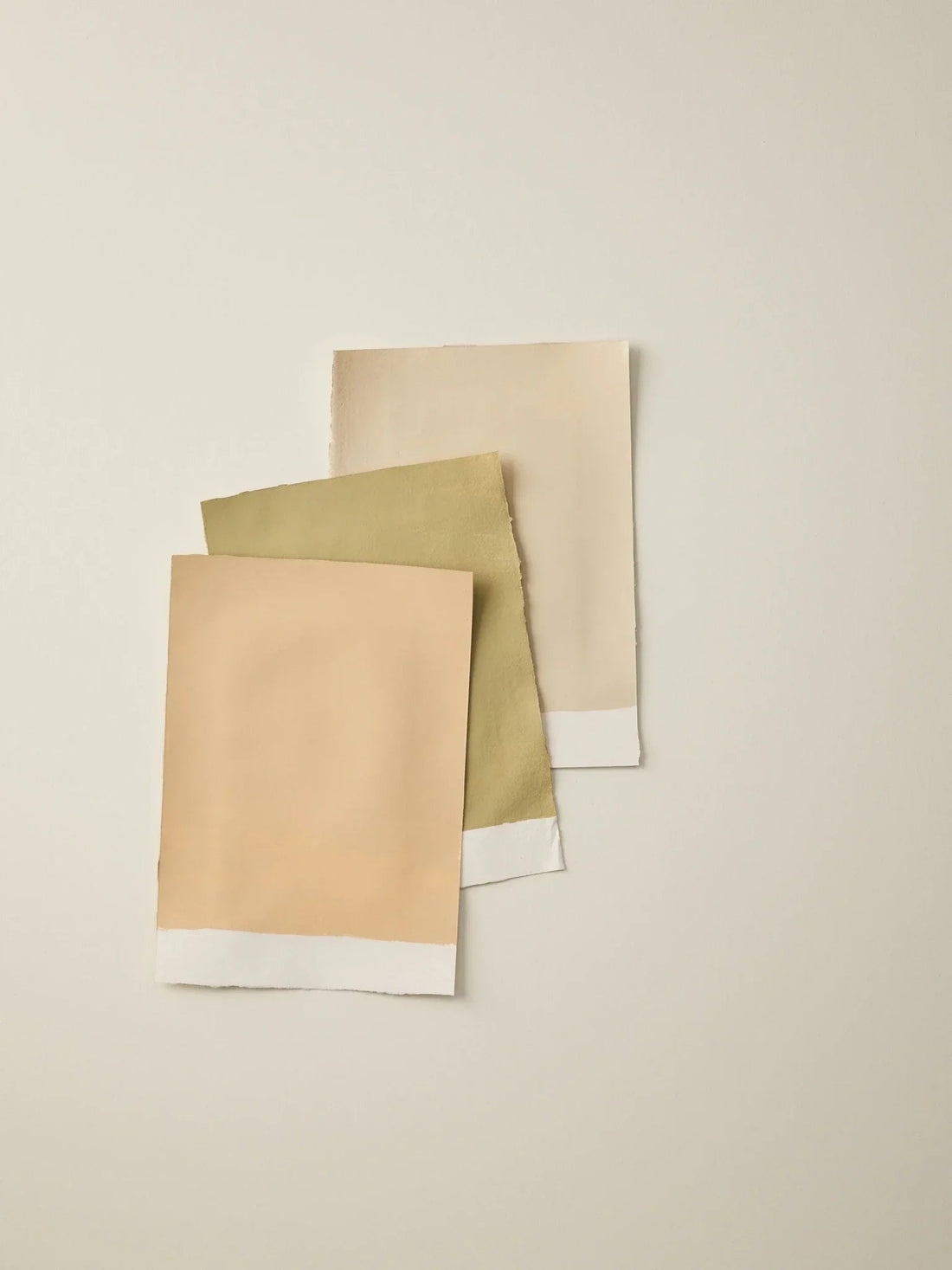 Varm harmoni med naturlige og gyldne toner - Malprivat.dk