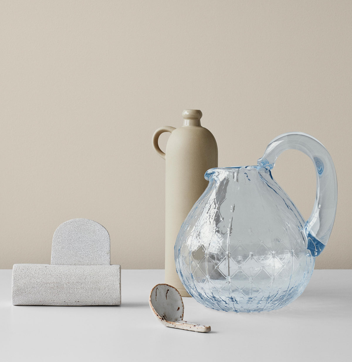 Jotun 12077 SHEER GREY – farveinspiration fra Jotun